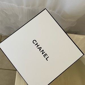 Decorative Chanel classic box